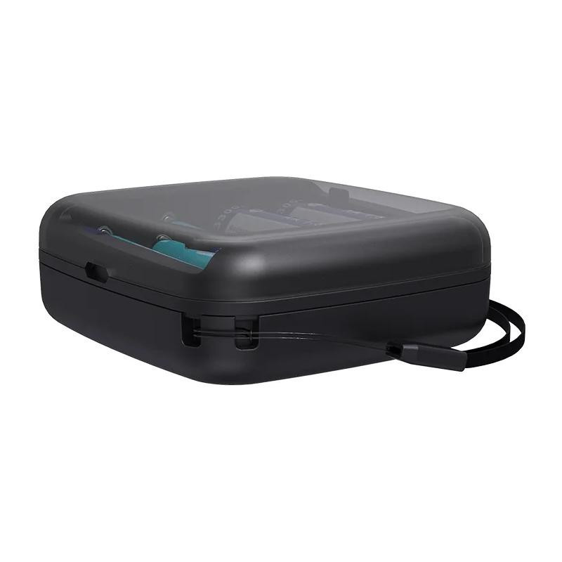 Ładowarka do akumulatorów cylindrycznych Li-ion 1,5V / Ni-MH AA / AAA Xtar BC4