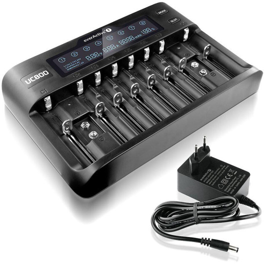 Ładowarka do akumulatorków cylindrycznych Li-ion oraz Ni-MH everActive UC-800